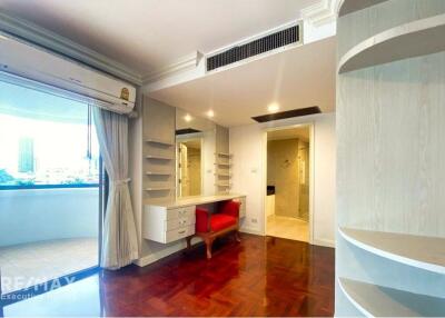 Spacious 3 Beds  2 Living Rooms Condo for Rent in Sukhumvit 30