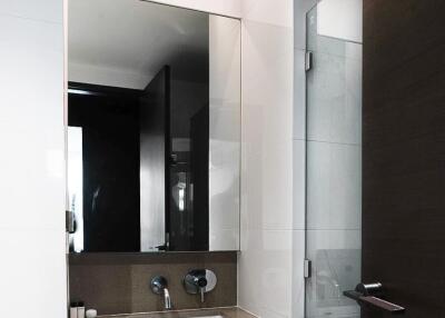 Modern bathroom with a sleek design