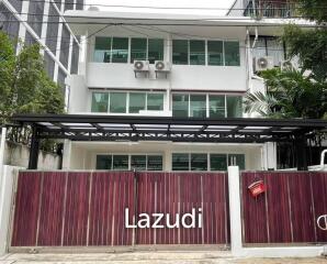 3 Bed 3 Bath 512 SQ.M. Townhouse in Sathon Bangkok