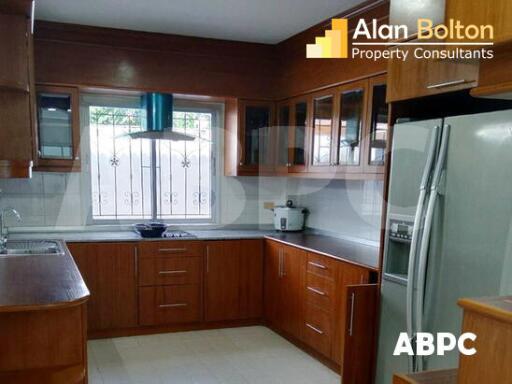 7 Bed 8 Bath in Jomtien for 9,900,000 THB HS5335