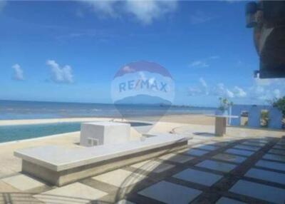 Two bedroom apartment in La Royal Beach