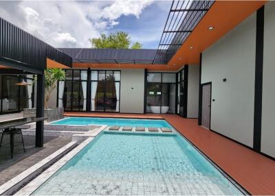 Exquisite 4-Bed Villa in Serene Sattahip