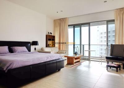 Studio Condo in Northpoint Wongamat