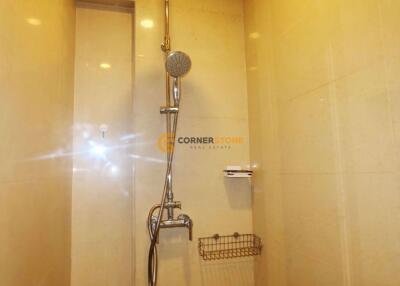 1 bedroom Condo in The Riviera Wong Amat Beach Wongamat