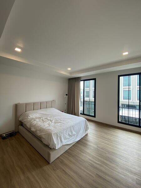 193 ตรม., 3 ห้องนอน, 3 ห้องน้ำ บ้าน ราคา ฿ 6,900,000