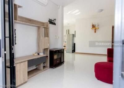 2-story detached house with 3 bedrooms and 2 bathrooms in a development near Chiang Mai Airport.