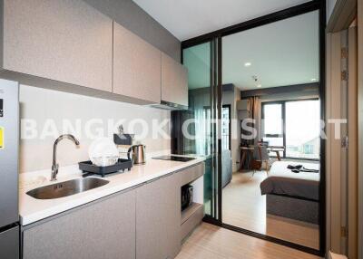 Condo at Life Asoke-Rama 9 for rent