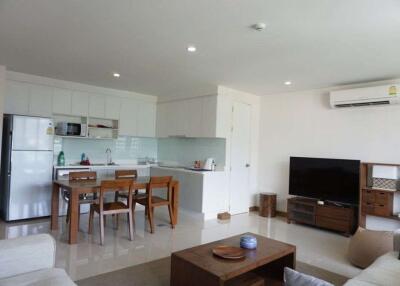 A nice large unit for rent in Muang Chiang Mai