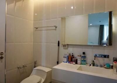 A nice large unit for rent in Muang Chiang Mai