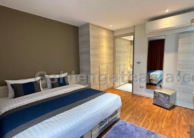 2 Bedrooms Modern Apartment with Balcony - Thong Lo BTS