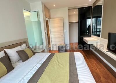 2 Bedrooms Modern Apartment with Balcony - Thong Lo BTS