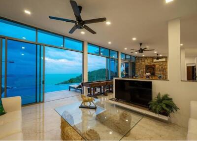 Stunning 5-bedroom sea view villa for sale