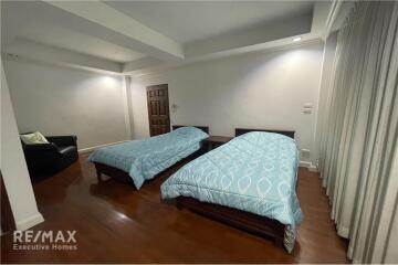 Pet Friendly 2 Bedroom Condo for Rent in Thonglor