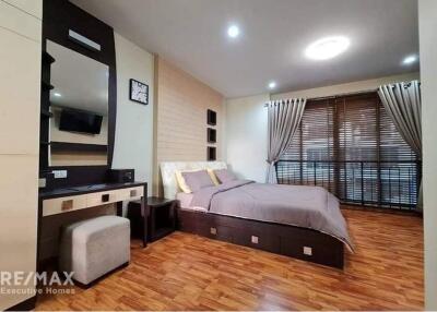 Spacious 3 Bedroom Townhome in The Private Sukhumvit 97/1 - For Rent