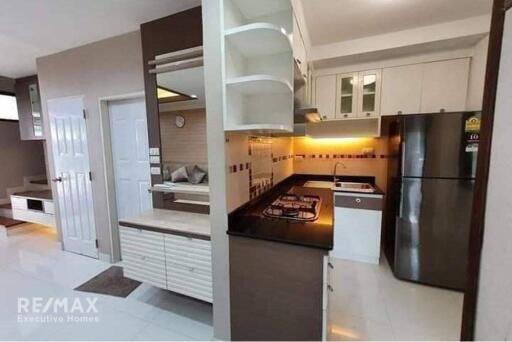 Spacious 3 Bedroom Townhome in The Private Sukhumvit 97/1 - For Rent