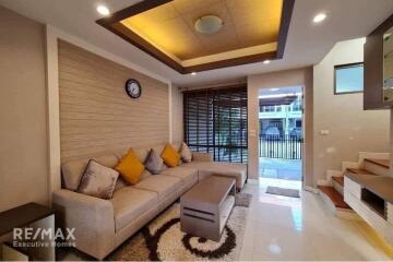 Spacious 3 Bedroom Townhome in The Private Sukhumvit 97/1 - For Rent