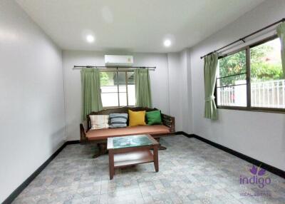 Renovated furnished 3 bedroom house with a big garden for rent in Nong Hoi, Chiang Mai. Near Varee School.