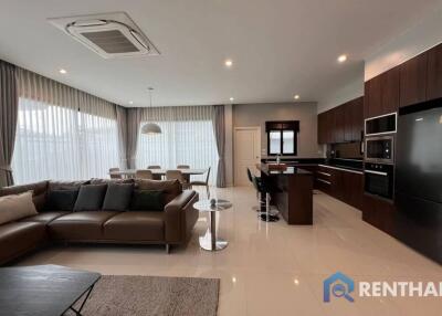 Ready to move in modern design house in Pattaya