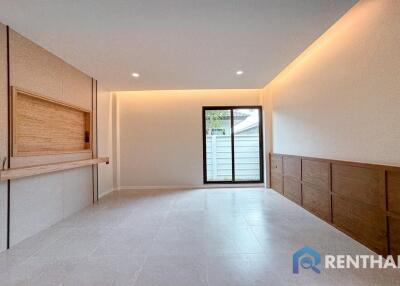 Ready to move in 1 storey house modern design in Pattaya