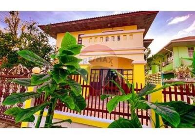 5 bedroom house near Don Mueang Airport, near BTS Red Line.