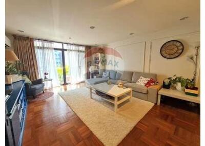 Ready-to-Move-In Condo in Phrom Phong with 3+1 Bedrooms Available