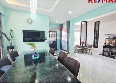 278 Sqm., 3 Beds Townhouse listed for ฿ 8,900,000.