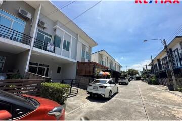 132 Sqm., 3 Beds Townhouse listed for ฿ 2,500,000.