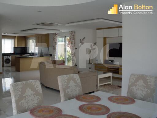 4 Bed 5 Bath in East Pattaya HR2508