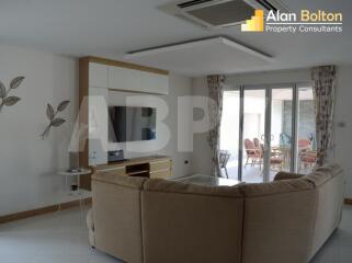 4 Bed 5 Bath in East Pattaya HR2508