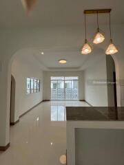 1-story detached house, 3 bedrooms, 2 bathrooms, San Sai zone, near HomePro San Sai.