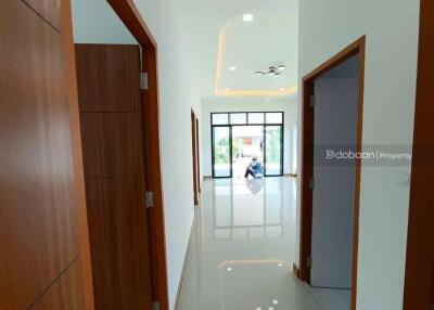 1-story detached house, 3 bedrooms, 2 bathrooms, outside the project, Doi Saket zone, near Tha Rua Market.