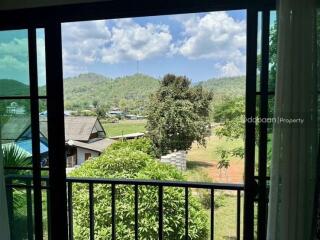 2-story detached house, 3 bedrooms, 2 bathrooms, mountain view, close to Samoeng Hospital.