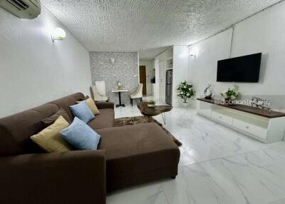 Condominium 1 bedroom, 1 bathroom, Doi Suthep view, near Niman Haemin