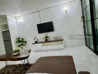 Condominium 1 bedroom, 1 bathroom, Doi Suthep view, near Niman Haemin