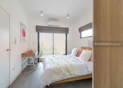 Two-story single house with 3 bedrooms and 3 bathrooms, located in the Hang Dong area, close to Kad Farang.