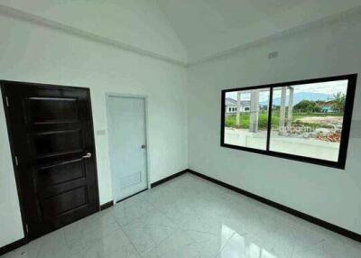 1-story detached house, 3 bedrooms, 2 bathrooms, near Lanna International.