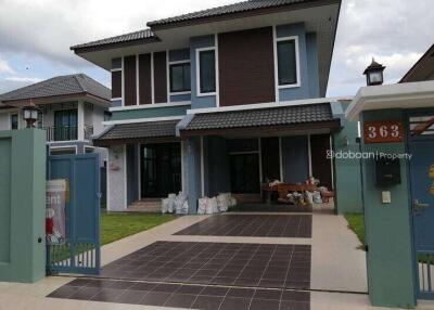 2-story detached house, 4 bedrooms, 4 bathrooms, near Central Festival.