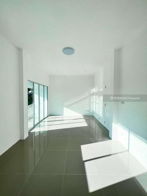 Two-storey townhome with 3 bedrooms, 2 bathrooms, situated in San Sai area near HomePro San Sai.