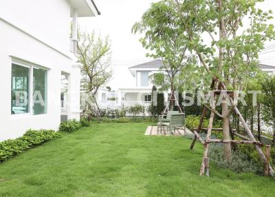 House at Chaiyaphruek Srinakharin for sale