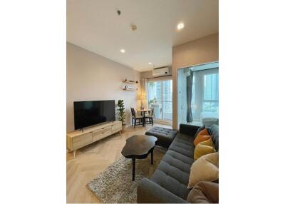 Luxurious Condo at Ivy Sathorn 10  7 Mins Walk to BTS Saint Louis  Urban Elegance in Bangkok