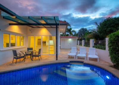 Orchid Paradise Homes: 4 Bedroom Pool Villa