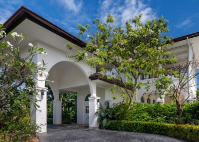 Belvida Estates : Luxury 6 Bedroom Pool Villa