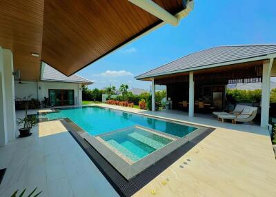 Hillside Hamlet 8: Luxury Modern Bali-Style 3 Bedroom Pool Villa