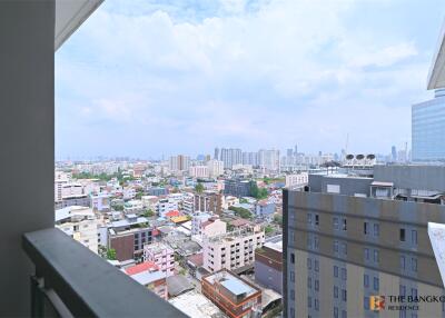 RHYTHM Ratchada-Huaikhwang MRT Huai Khwang 1 Bed 1 Bath  C030212032