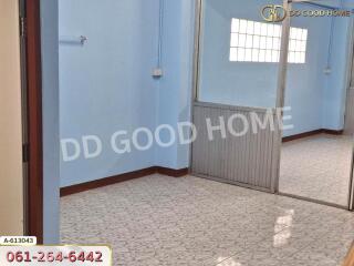 Empty bedroom with tiled floor