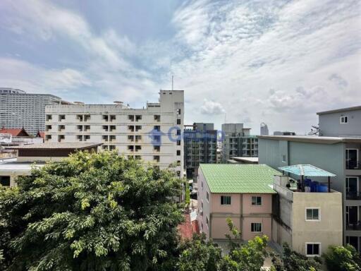 1 Bedroom Condo in The Base Central Pattaya C011857