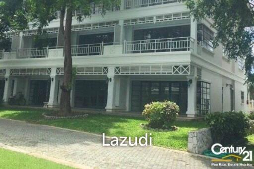 BAAN SRA SUAN: 3 Bed Large Colonial Style Townhouse