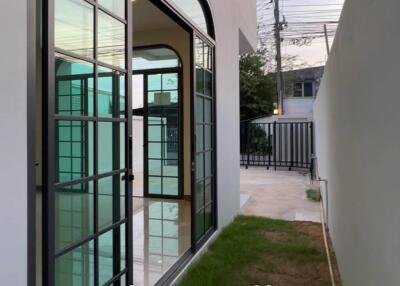 Affordable Modern Detached Home in Chalong Phuket