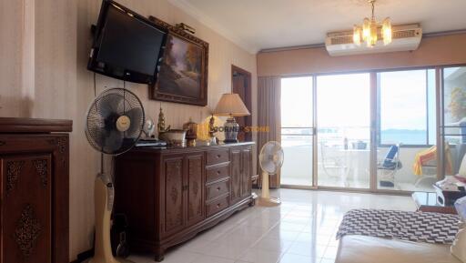 2 bedroom Condo in Jomtien Hill