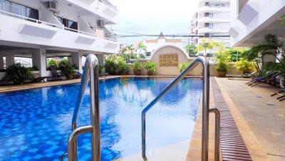 2 bedroom Condo in Jomtien Hill